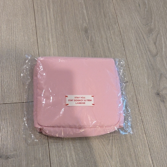 LANEIGE Handbags - NWT Laneige Beauty Bag